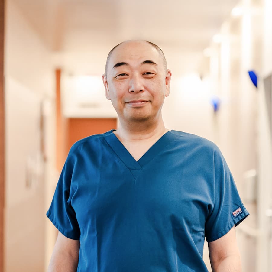 産婦人科医 足立賢哉の写真